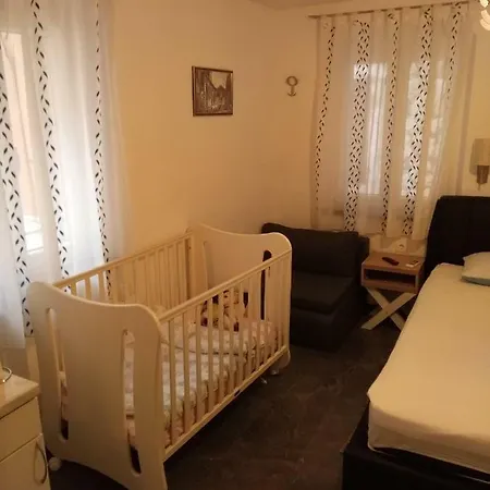 Aleto سبليت